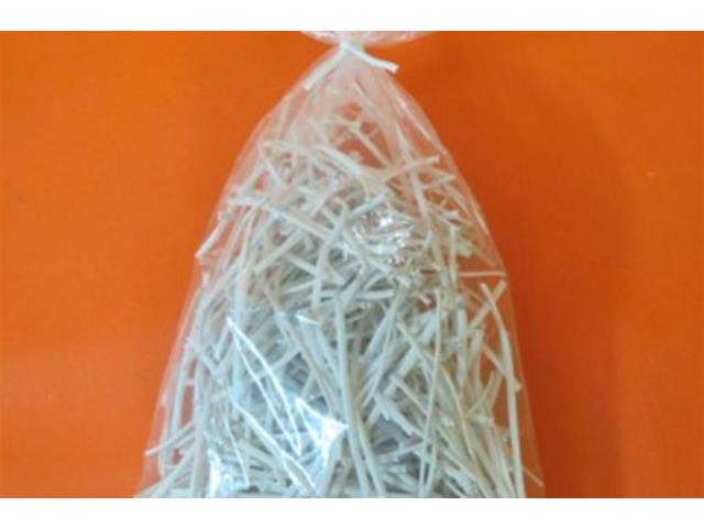 FECHO PLASTICO P/PAO (8CM) BRANCO - PCT C/1 KG.